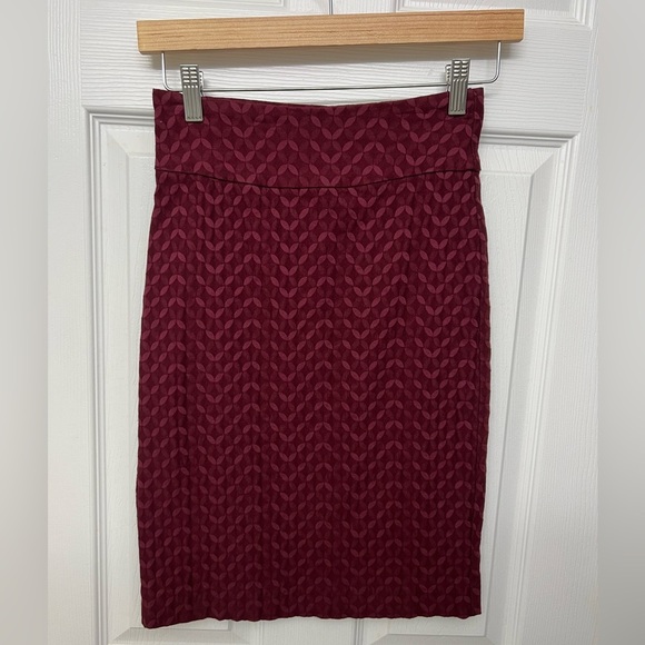 Margaret M Dresses & Skirts - Worn once. Margaret M Burgundy Knit Pencil Skirt